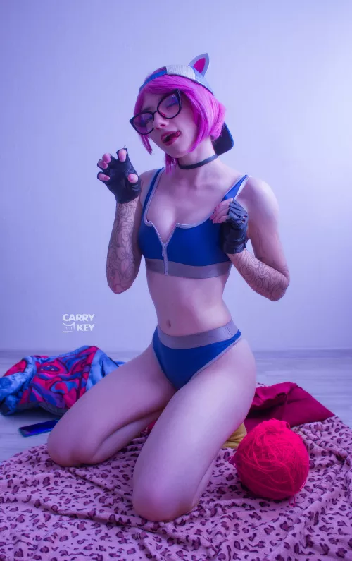 frisky Lynx (Fortnite) cosplay by CarryKey by CarryKey