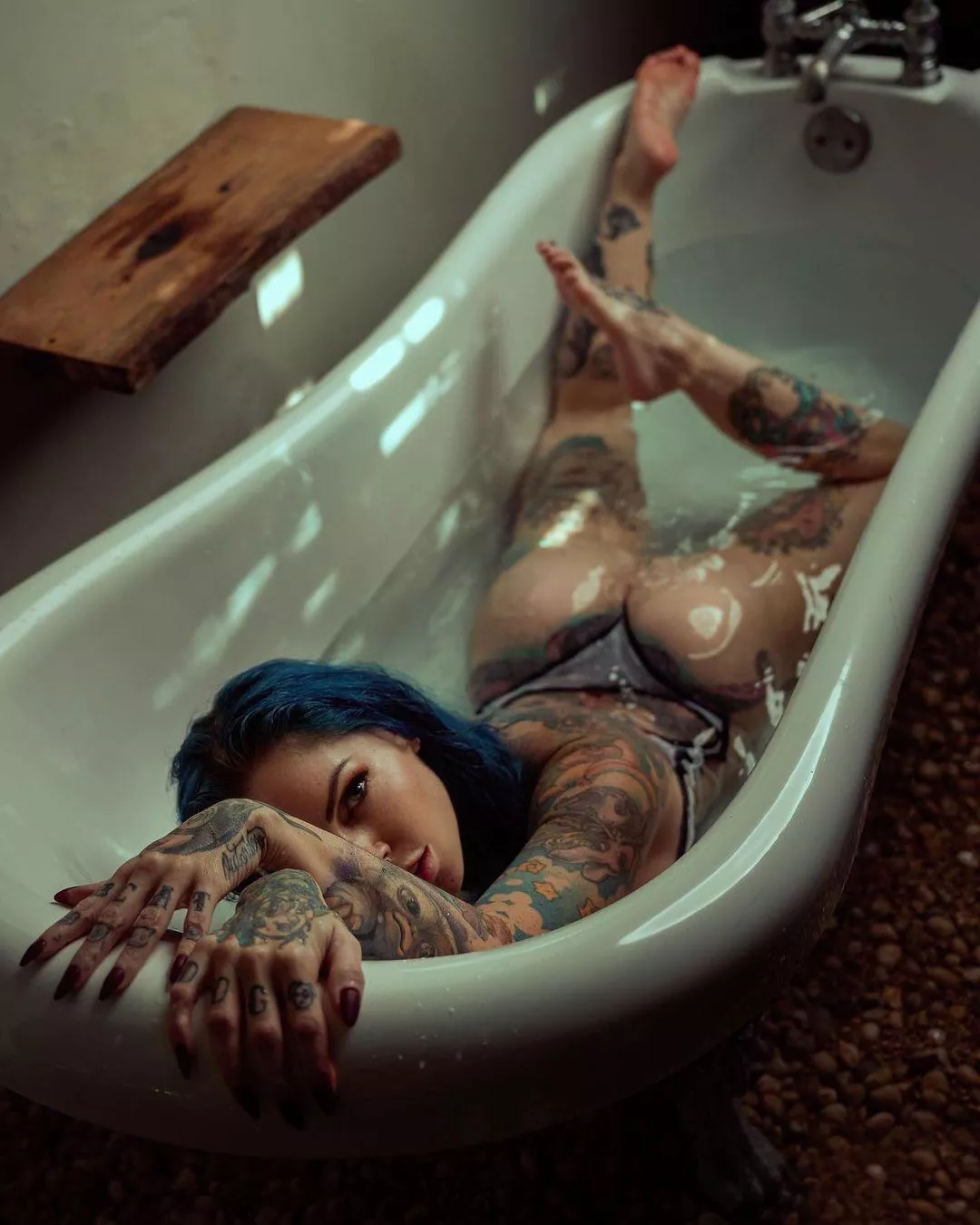 From her backup IG. 🥰 posted by em--x