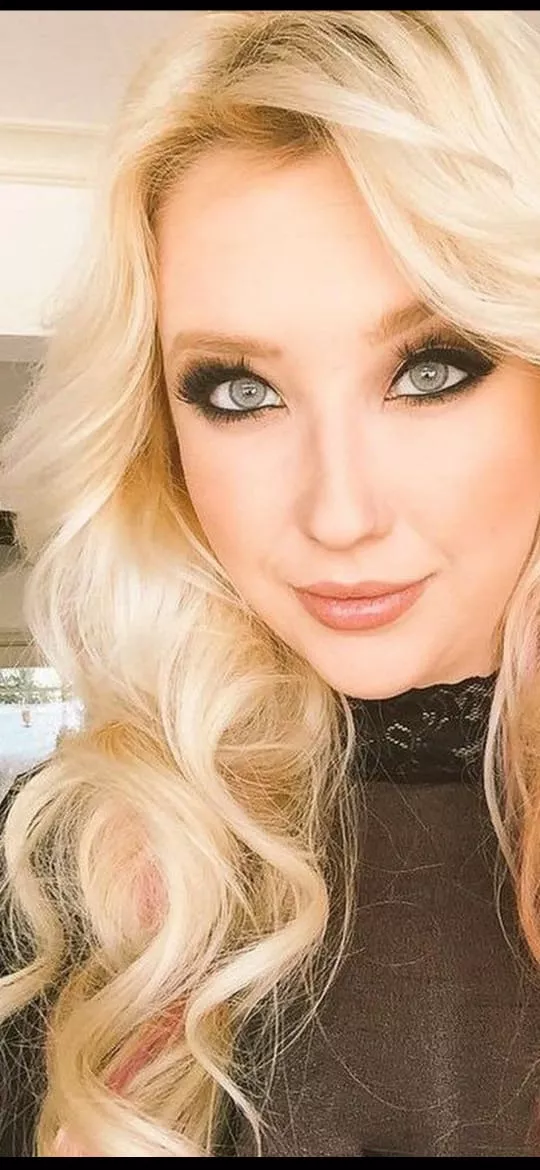 From her IG posted by Mantequillas