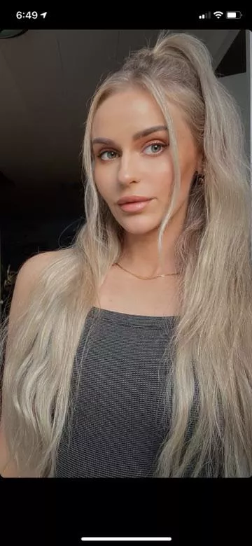 From her IG story. So lovely 🥰 posted by CaptainParrothead