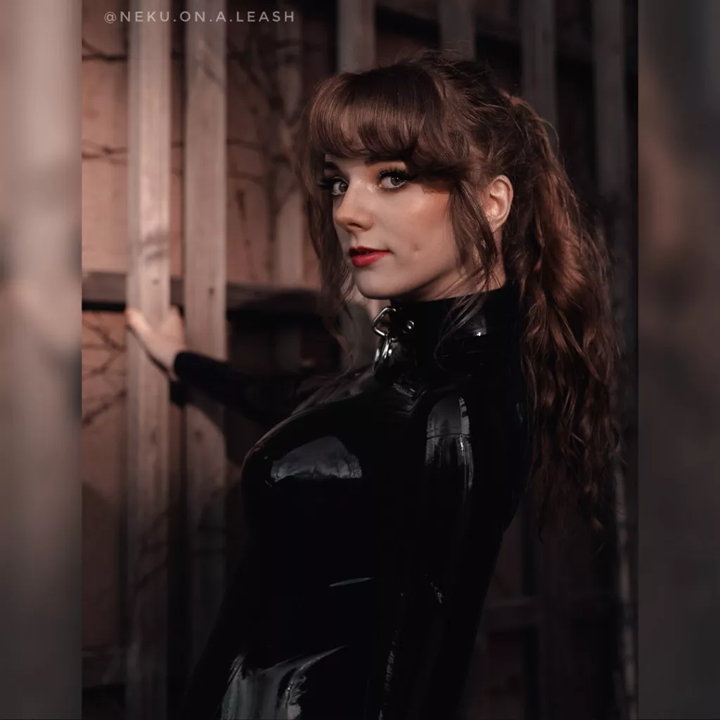 From my latest latex shoot with @mai.captures ❤️ posted by Neku_On_A_Leash