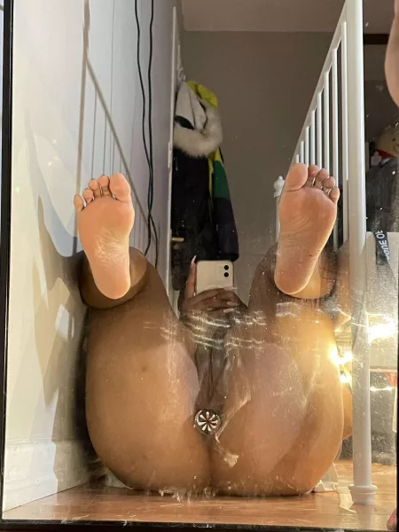 Ft my buttplug & dirty mirror by selinasoles