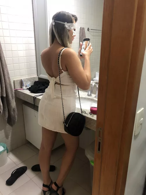 FT swing house by Routine-Flan-971