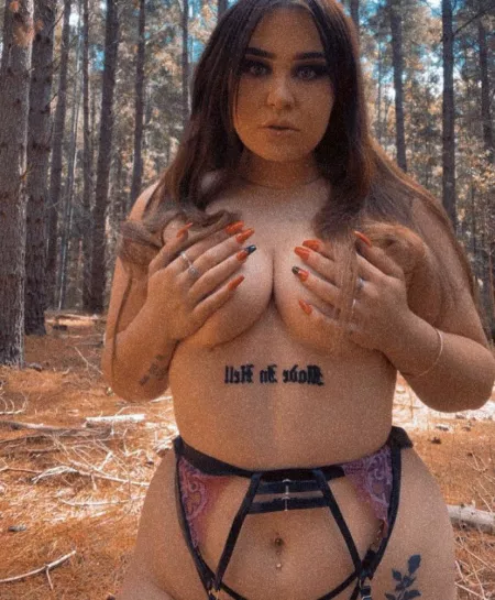 Fuck around in nature and find out? by cellulitecelluheavy