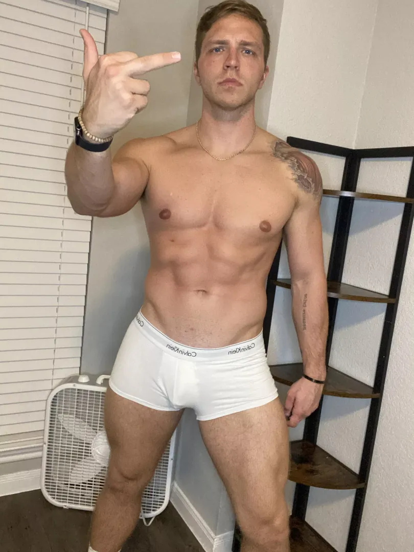 Fuck em’ posted by halfuglyhalfhot