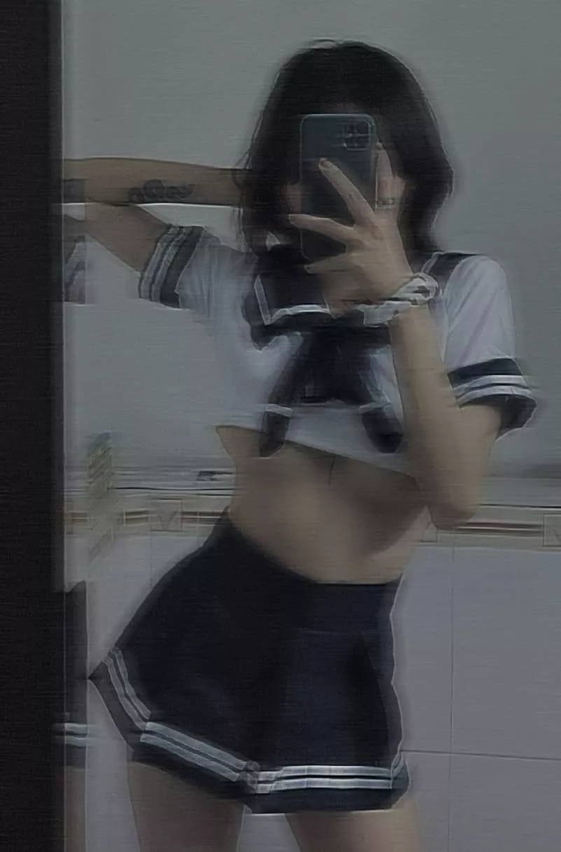 Fuck me if you want posted by hoanghuynhnhu