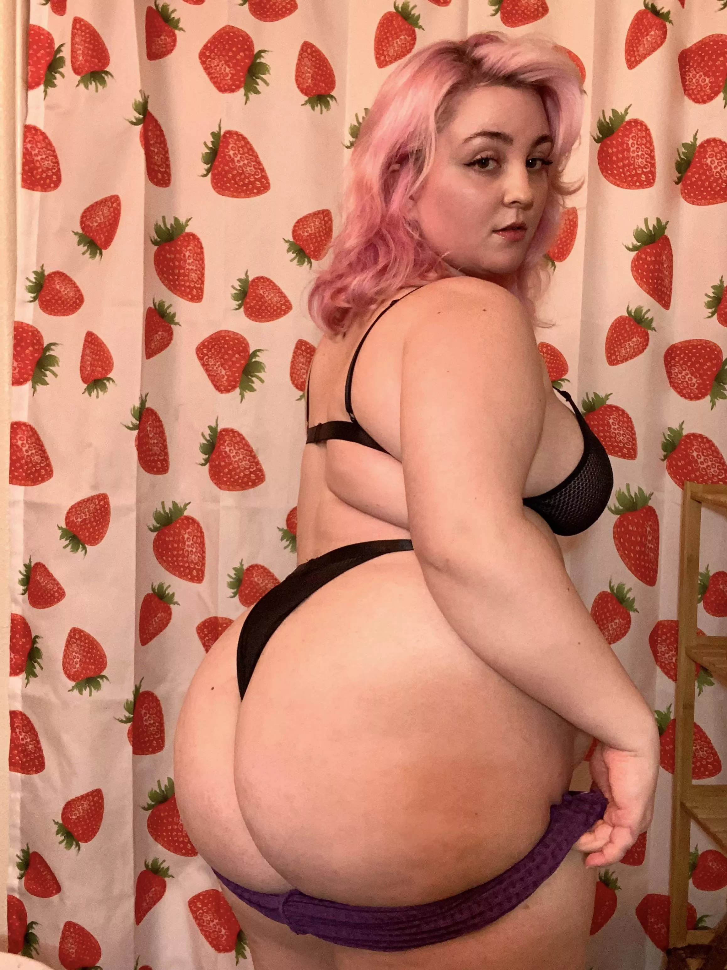 Fuck me raw for Valentine’s Day posted by rumplestilchen