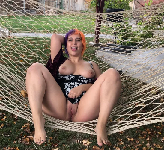 Fuck me where all the neighborhood can see by mrs_jadewhite