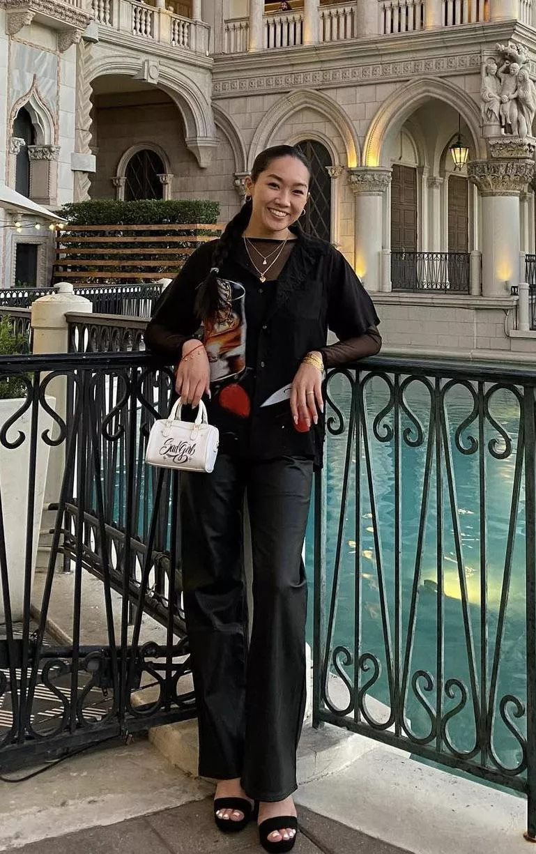 fuckable birthday gal? & what’s the birthday present? 🥰 posted by digbigmcgee10