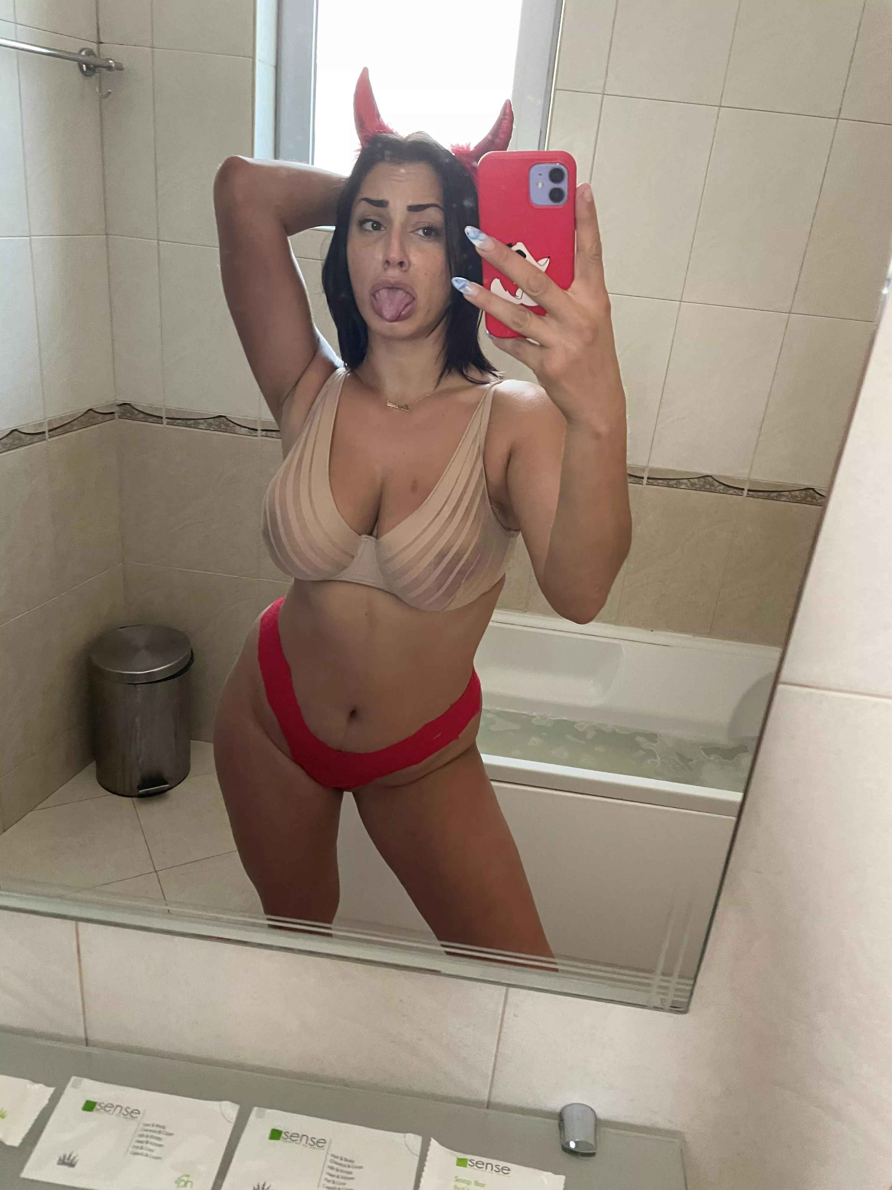 Fucking devil girl, what she wants 😈😈😈 posted by thisiszara