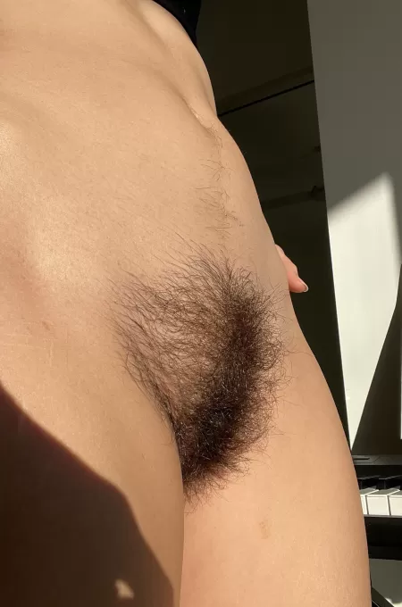 Full bush getting some sun ☀️ by fluffy_faerie