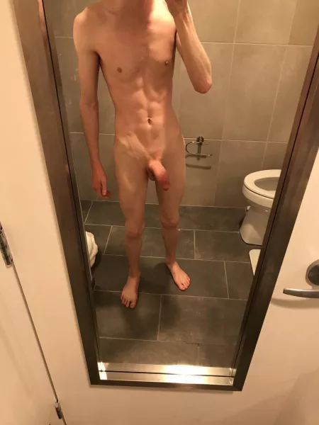 Full frontal by belluikin