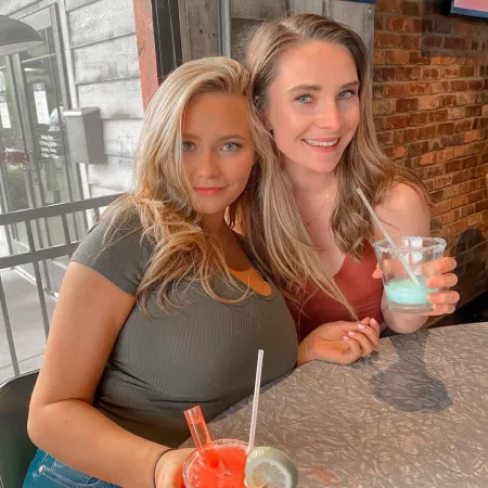 Full or empty? by Zogaderzischer