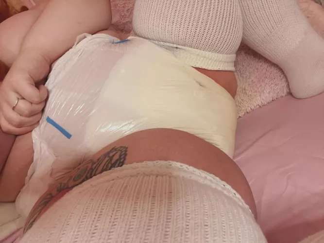 Full to the brim 😏 by enbabymaple