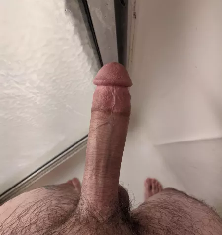 Fully torqued in the shower by throwaway-astronaut