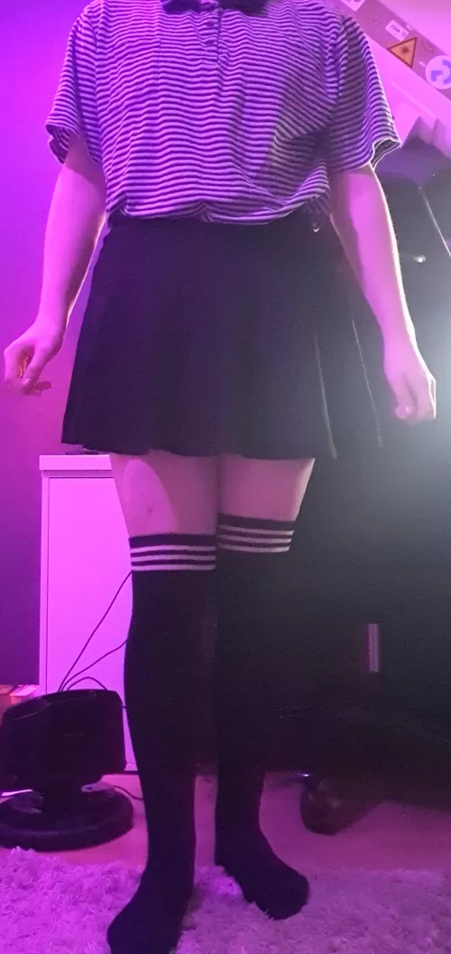 fun fact i dressed up in my vrchat avatar :) by too-shy-to-name