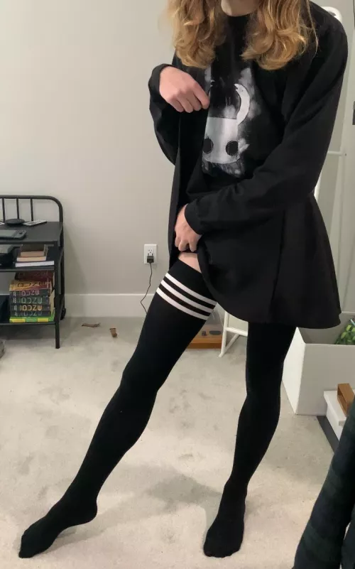 Fun Fact: the tights I was wearing in my post yesterday weren’t actually tights, I just finally found thigh highs that were long enough for my legs! by Pepperis1