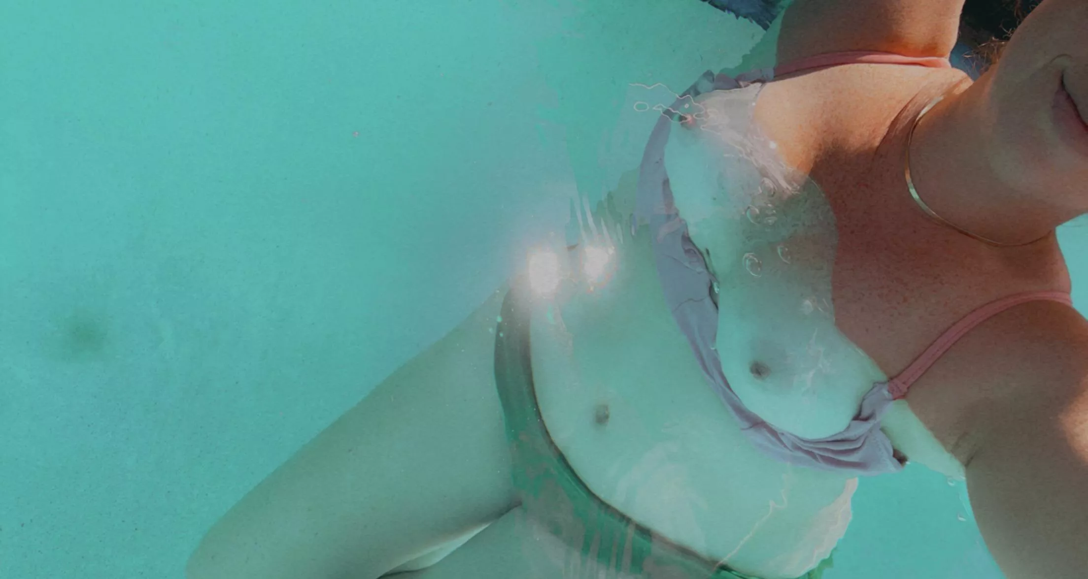 Fun in the sun posted by freckledgingerkitten