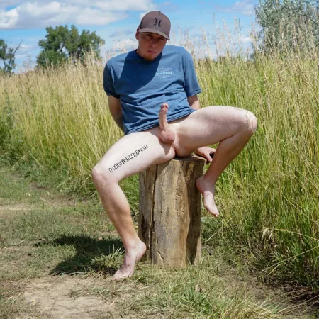 Fun in the sun by UrFetishMyFeet3