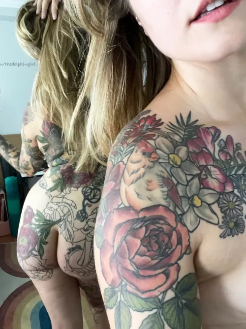 Fun with mirror shots! by thedolphingirl