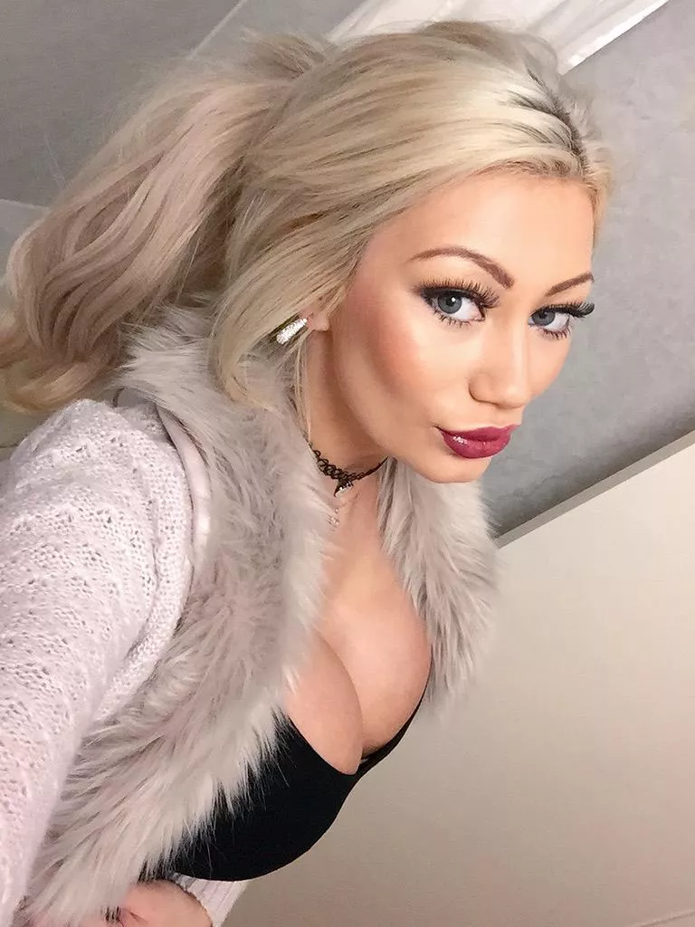 Fur coat posted by [deleted]