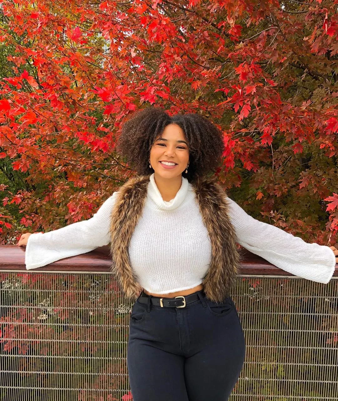 Fuzzy Vest posted by youknowwhatilove210