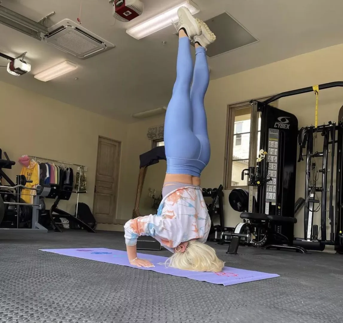 Gaga just posted on instagram posted by xhighway-unicornx