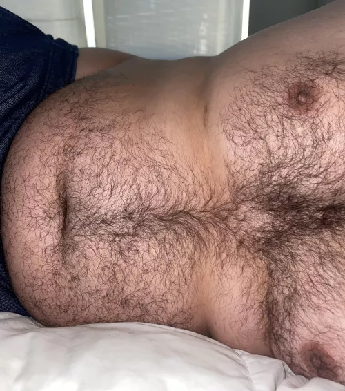 Gained some belly by Hairbair12