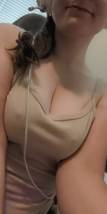 Gaming Sunday by rainypop