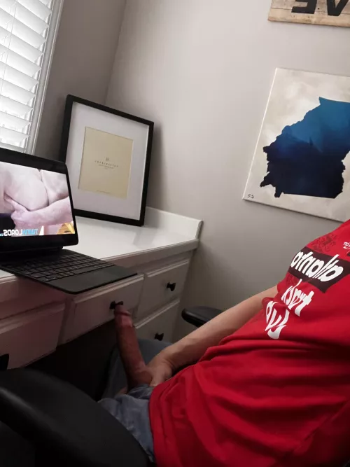 Gaming/work/porn station. by Cumhottie