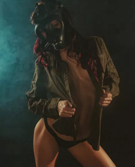 Gas mask smoke sesh! by mshollyweed