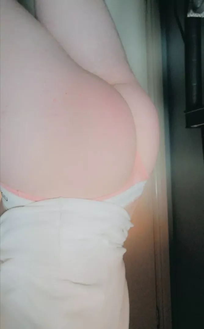 Gay ginger here I'm sub anyone here a dom? posted by alfalfa2103