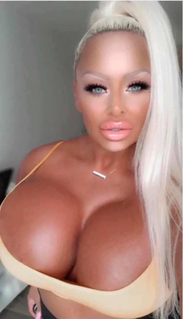 Georginado is a next generation sex doll posted by kyrogenicsector