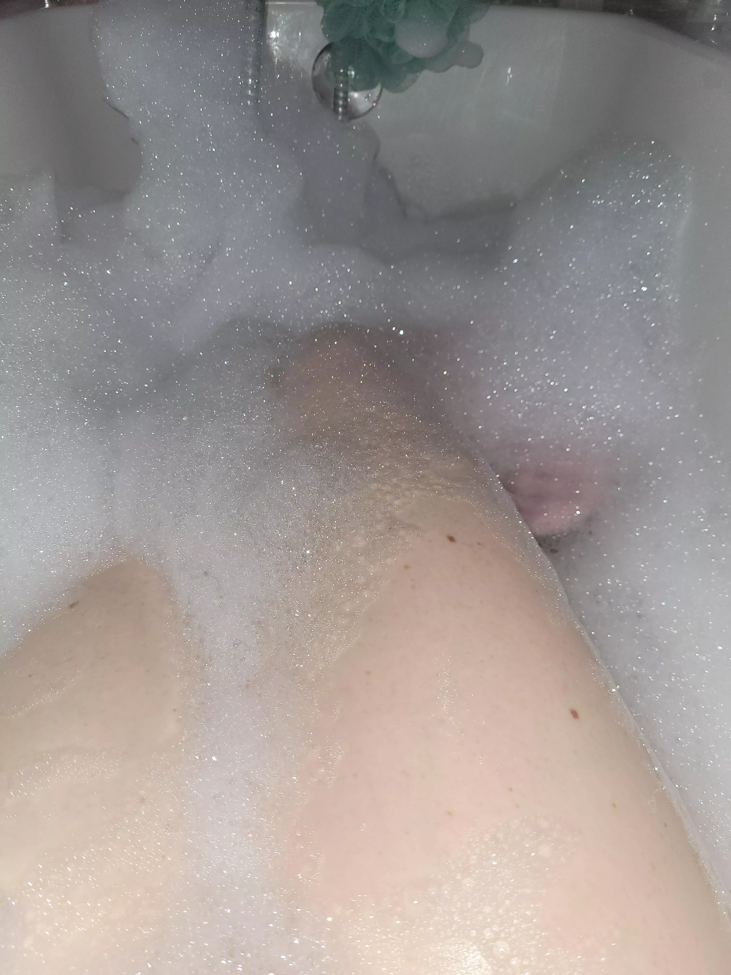 Get in! [F] xx posted by JuiletsSecret