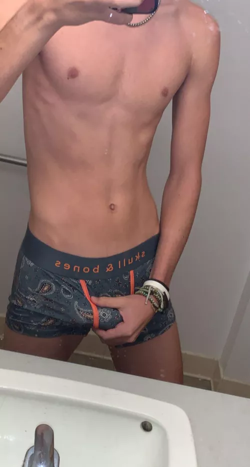 Get on your knees and spread your ass by Robinwood2420