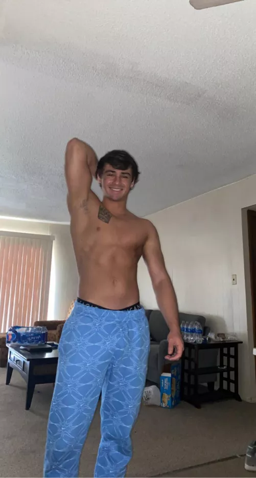 Get on your knees and whip my cock out for me, what your boyfriend doesn’t know won’t hurt him :) by LukeJustowns