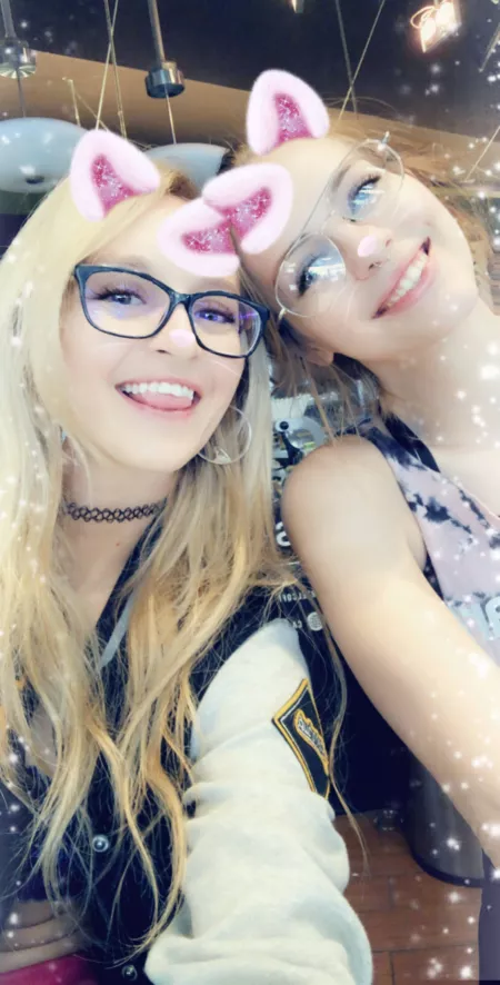 Get ready for some fun with Lo Valentine in Los Angeles! 😊💕Make sure you follow us both on our social media so you don’t miss out on any of the fun :) by blonde234