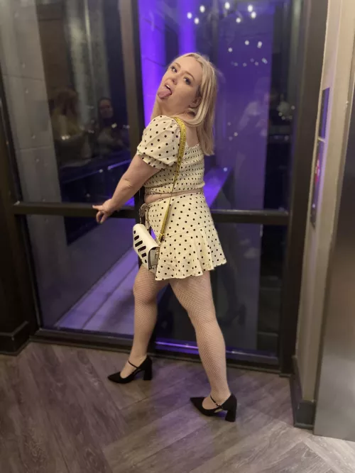 Get ready, I’m on my way to walk all over you. by Zoeskydiamonds