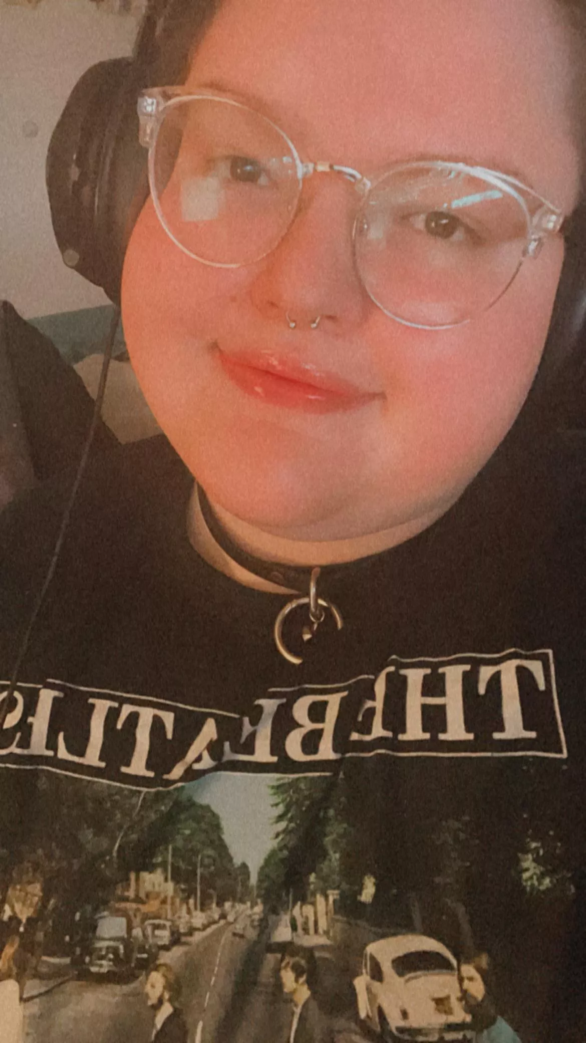 Get to hang with friends today! 💕 posted by spookkitten