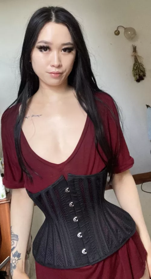 Get you out of my mind, get me out of my clothes by minibubbles9