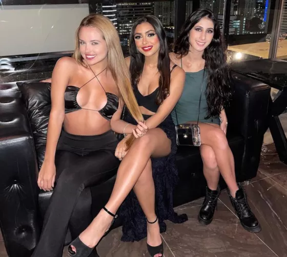 Get your girl by memehoi