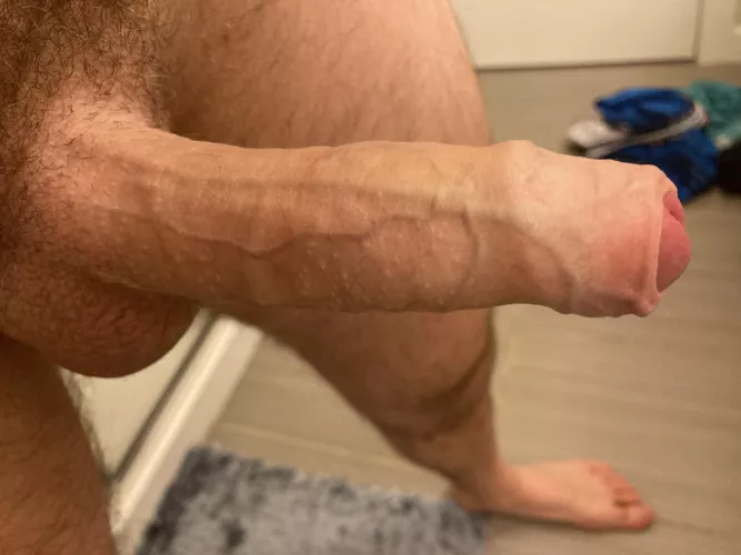 Get your tongue in there by canudeian