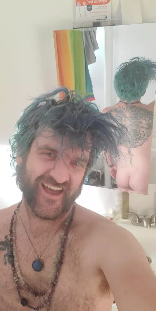 Gettin ready for ya fucker by sidewaysknees