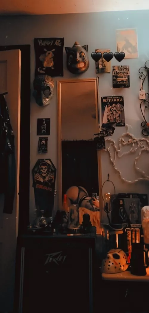 Getting a nice stretch in 🤭 by destria_fi