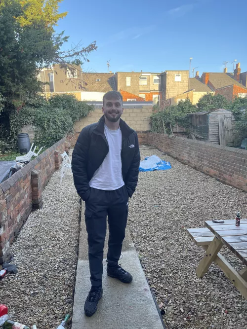 Getting cold now. Excuse the uni house garden! by loner0803