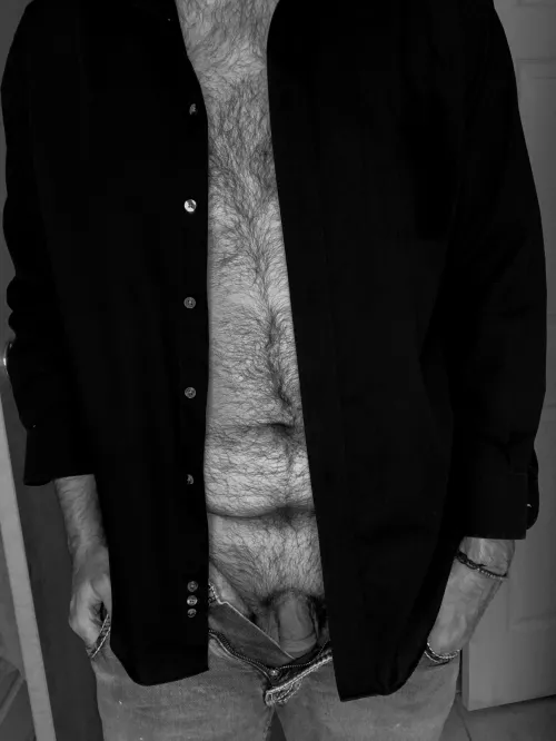 Getting dressed by Mr_Noxxx