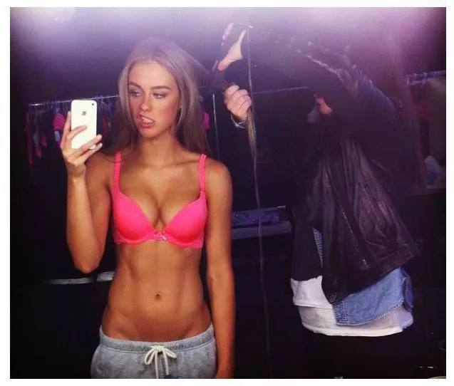 Getting Her Hair Straightened posted by steakflanks