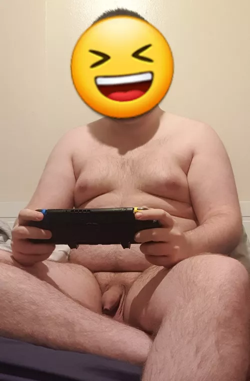 Getting in some gaming before bed by Wojak_Hydrocarbon