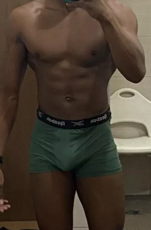 Getting into shape for summer by allstarunicorn