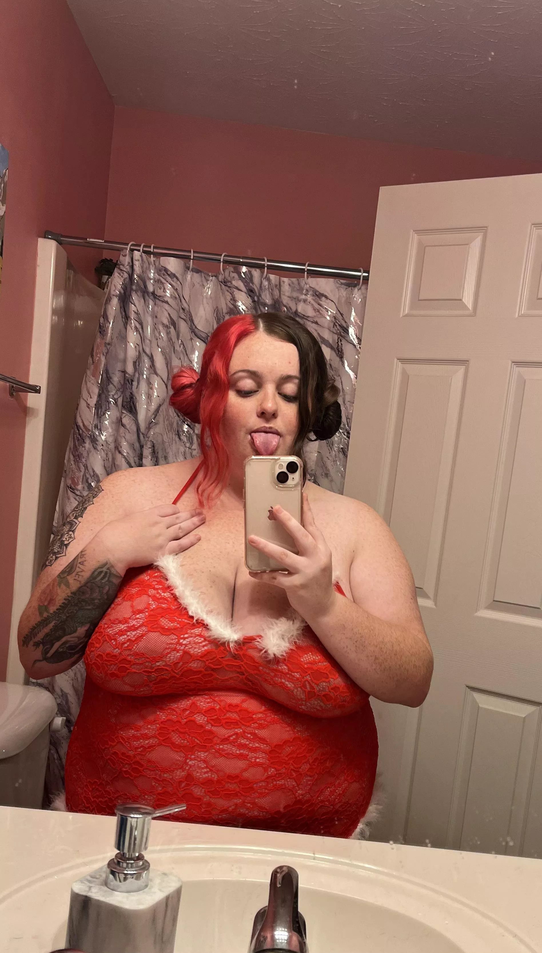 getting into the christmas spirit 😏 posted by bbwcherrybomb
